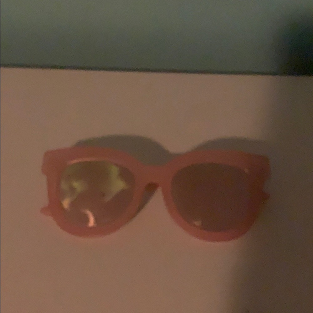 Fashionable Sunglasses✨